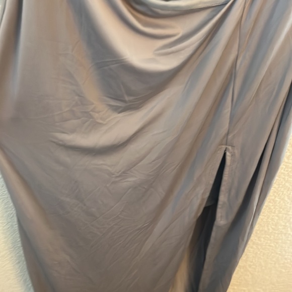 Superdown Erla Cutout Maxi Dress in Light Grey - Picture 6 of 11